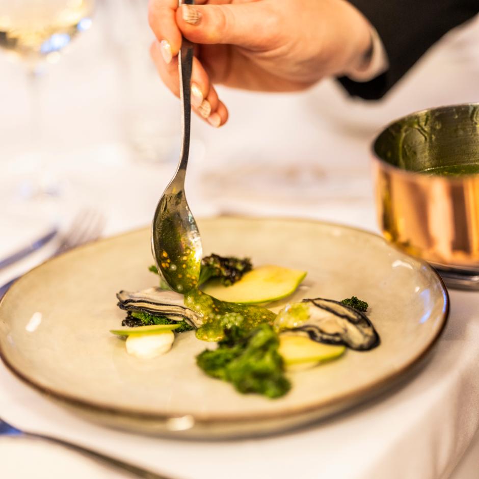 Skaldyrsgourmet med tjenerbattle 9. oktober