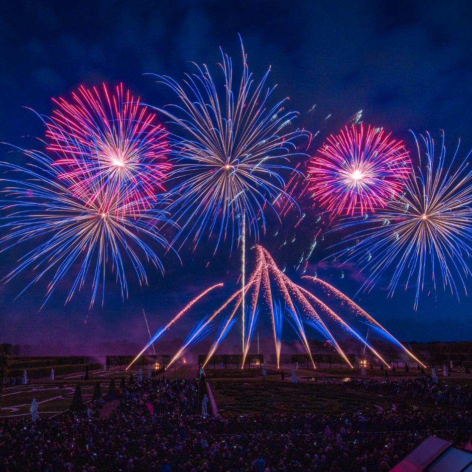 Dance of Northern Lights - International Fireworks Competition - Royal Gardens of Herrenhausen Hannover