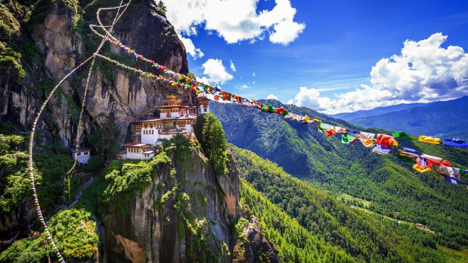 Bhutan – Tordendragens Land i Himalaya